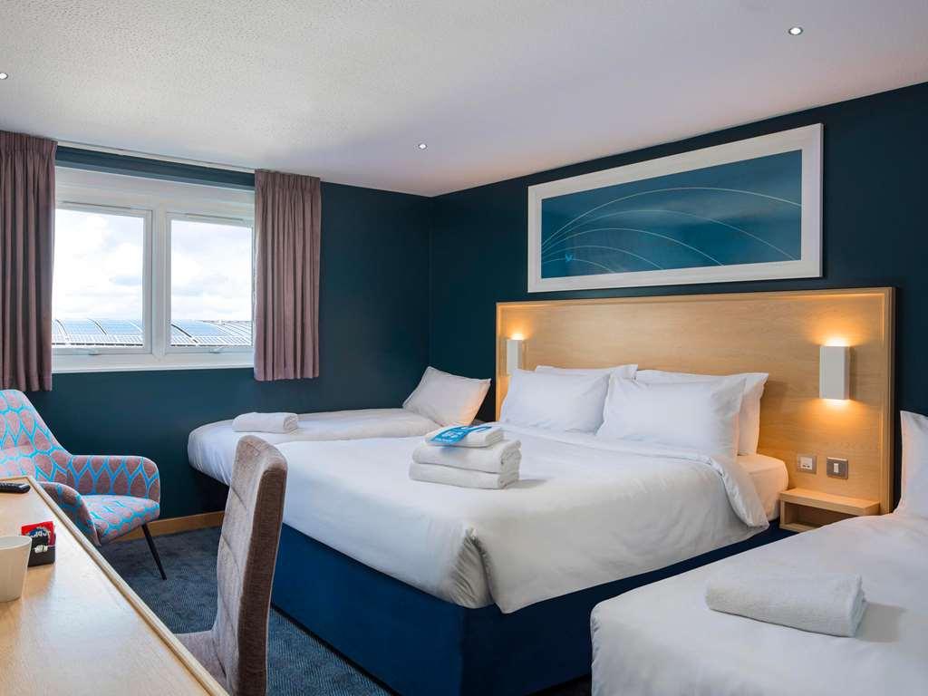 Travelodge Reading Whitley Δωμάτιο φωτογραφία
