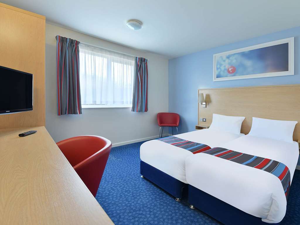 Travelodge Reading Whitley Δωμάτιο φωτογραφία